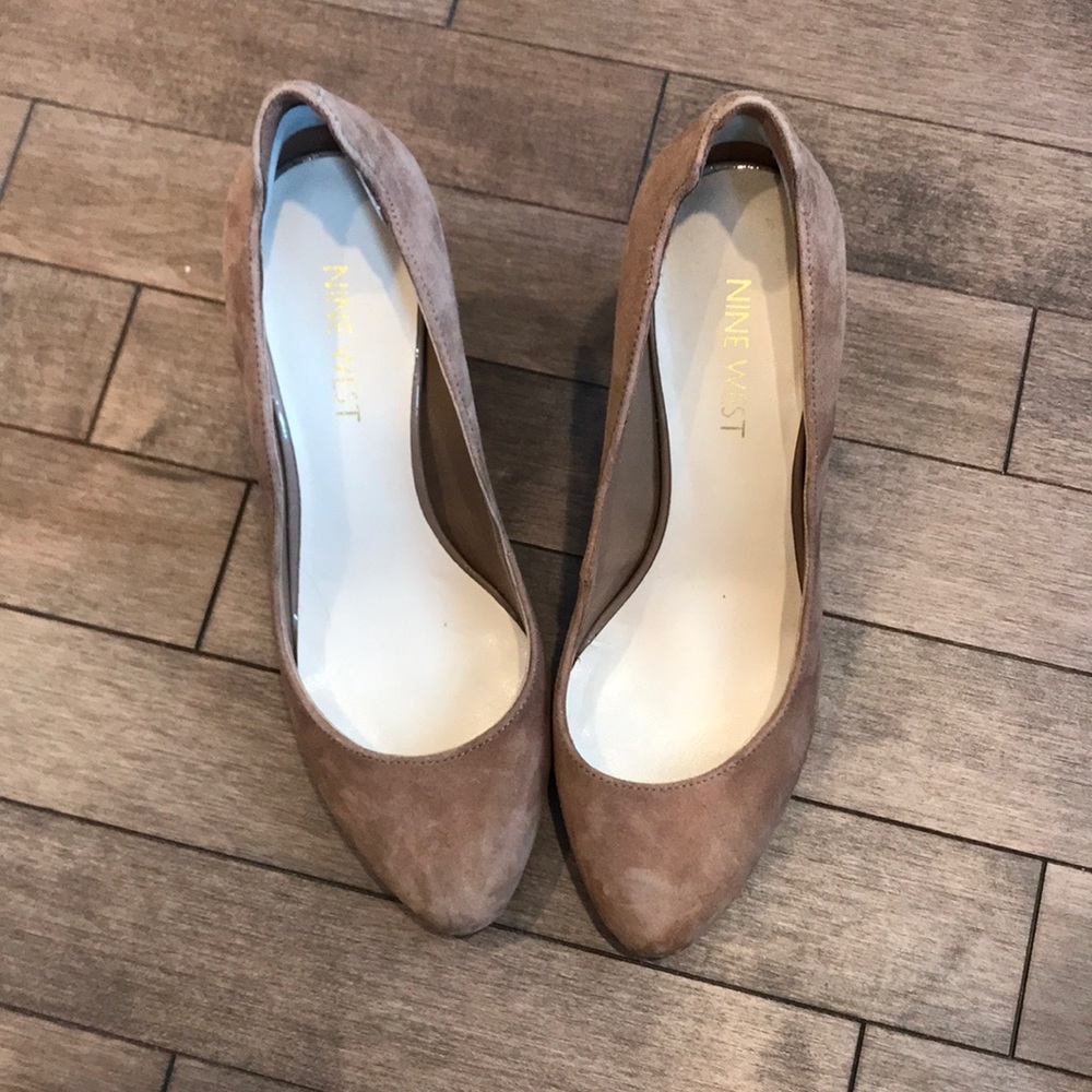 Nine West Suede Pumps